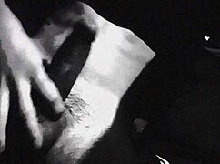 watch this young chilean guy cum while moaning loudly