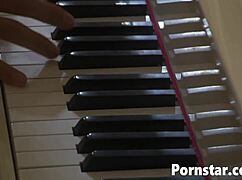 I watch natalia wood ride me hard in doggystyle and blow me for a cumshot.