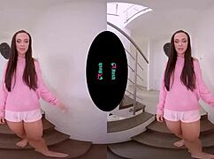 Vrhush Vinna Reed experiences tight pounding in VR doggystyle