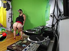 Part 5 BTS: Queen Rogue kneels for a massive BBC blowjob in a steamy encounter