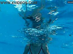 Beautiful blonde zazie skymm swims nude underwater with friends 😍