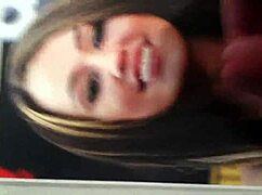 cumming all over miley cyrus in this celebrity scene 😏