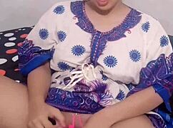 hey, watch me, if you like it, call or text, i need a man to please me