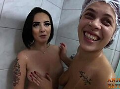i'm bathing with my sexy 18-year-old latina friend duda pimentinha, admiring her big tattooed ass and tits