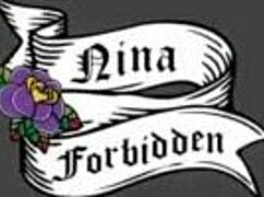 She ditches husband on sofa, gives neighbor blowjob before anal