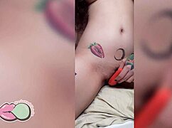 Do you see me rubbing my pussy?