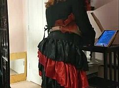 i'm dancing my pussy in this halloween grim costume