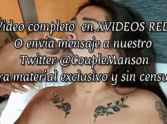 Hermanos seducen a desconocida en la piscina con su gran verga