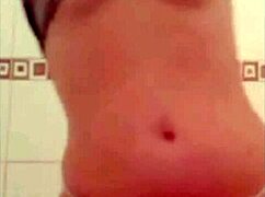 mature bbw whore spreads pussy for horny amateurs