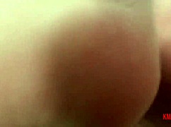 Safadinhas playing with feet and their tasty pussies in homemade lesbian fun.