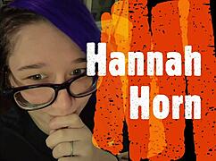 Hannah horn is fucking herself with that giant dildo again 😏