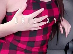 Novinha Cheia De Tesão Brinca Com Dildo De 22Cm No Carro Dri Sexy