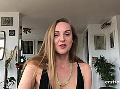 Sexy Sarah Works Her Magic Fingers