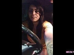 i stoped on the street to ask for info and ended up sucking a stranger in my car