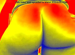 ebony babe claps her big sexy ass in exclusive video