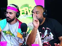 Measuring pussy size of california hot babes with natural tits