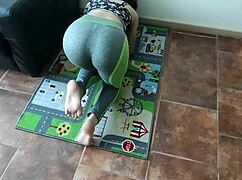 Stepsister wants me to fuck her 1 3