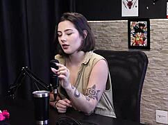 tirou a família das redes e vendeu conteúdo explícito com anal e oral, mas foi demitida!