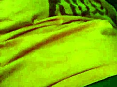 wow, this 19yr old ebony teen is swallowing that monster cock deepthroat 😮