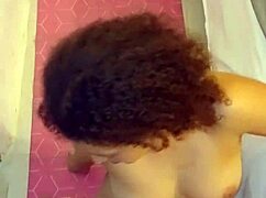 she's makin' me cum on her face with a blowjob