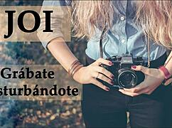 european amateurs follow spanish joi voice instructions to prepare camera for role asmr