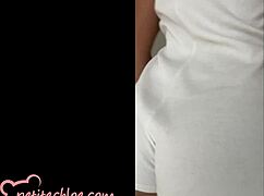 Petite chloe cums hard using vibrator on her pussy!