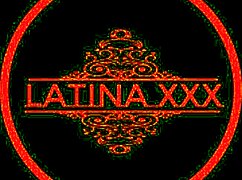 i’m filming raw sex with my girlfriend’s mom and sending her the vid! 😈