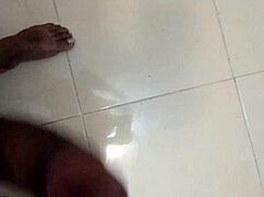 Hey, Check Out My Masturbation Session With This Big Dick 😈