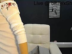 Amateur Asian Teen Rides Dildo to Multiple Orgasms - Wow!