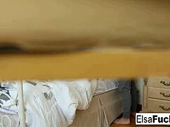 Elsa Jean Wakes Up For Intimate Fun