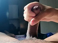 Bailey Quinn Gives Monster Cock Handjob And Masturbation Until Cum In Workout Massage!