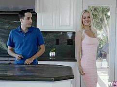 Pleasing Mommy Slimthick Vic Interacts with Stepson Neutrally