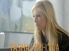 Moist Teen Arranges Solo Play With Dildo And Fingering