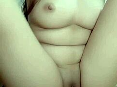 I Love Watching This Lesbian High-Definition Self-Pleasure