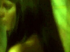 Asian hottie gives an erotic blowjob 😏