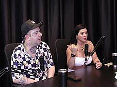 I give a blowjob after hearing him talk about the condom for the person to see - Freddy the king of dogging all the time without stopping sheer red