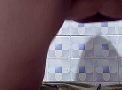 Mature Latina Flashes in Bath!