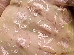 Oh wow, that sexy Indian sister-in-law is so hot for sex!