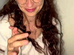 she sucked me in the doorway, then i banged her at home, cum on glasses