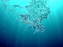 minnie manga and eduard cum in the pool after blowjob and fucking 😏