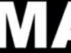 Ebony Babe Bends Over for Doggystyle Outdoors