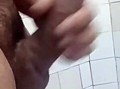 Yuri Gaúcho's huge cock explodes in bareback creampie for fans. What a gift in part 4!