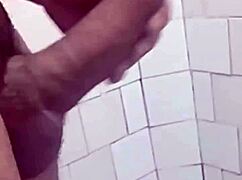 Yuri Gaúcho's huge cock explodes in bareback creampie for fans. What a gift in part 4!