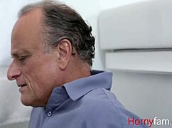 Cooking in stepmom's pussy while stepdad's locked out! 😂