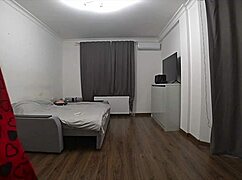 Watch the cuckold spy on his wife getting fucked behind the mirror in real cheating!