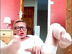 whiteniteb in stockings shemale cock fuck!