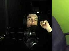 Joycgee and Trainwrecks Host a Fun Live Webcam Show