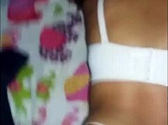 इंटिमेट लीकड वीडियो एक क्लिप में सात अलग-अलग महिलाओं को दिखाता है