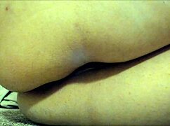 Look at my big Italian milf ass farting in slow motion, it'll drive you completely crazy.