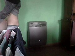 cogiendo en la cocina al lado del calefactor con mi pareja latina milf amateur